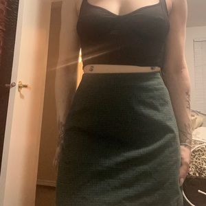 Sunday Best, checkered green miniskirt, XS, and comfortable material.
